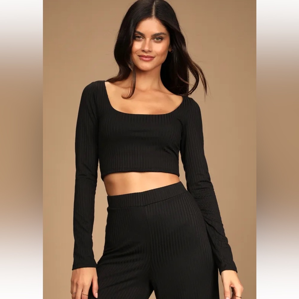 Let’s Unwind Black Ribbed Long Sleeve Crop Top